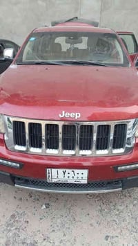 جيب 8 سلندر موديل 2013 خليجي بانورما كشنات كهرباىي تبريد شغال تخم تاير...