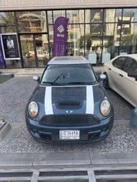 يا الله السلام عليكم مني كوبر موديل 11 اس اعلى فئه بدون حادث ولا صبغ و...