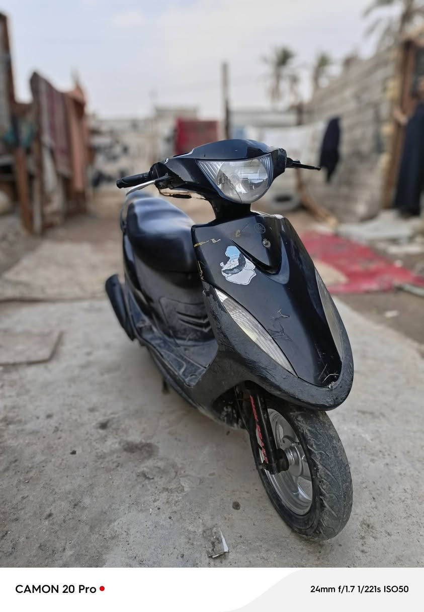 ماكس للبيع جديده 
مامفتوحه 
دراجه حلوه 
كهربائيات كلا شقاله 
دراجه كلا جاهز 
سلف هندر 
مكانه بصره كرمت علي 
للاتصال ***********
