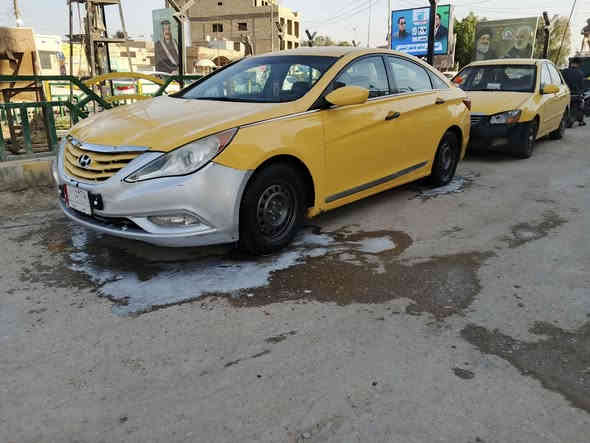 السلام عليكم سوناتا موديل 11 البيع سياره حلوه مكينه جديد صير شهره من شده ما بيه نقص  بيه ضربه جملغ بنيد كير جديد ماعزه برغي مكان الدونيه ***********
