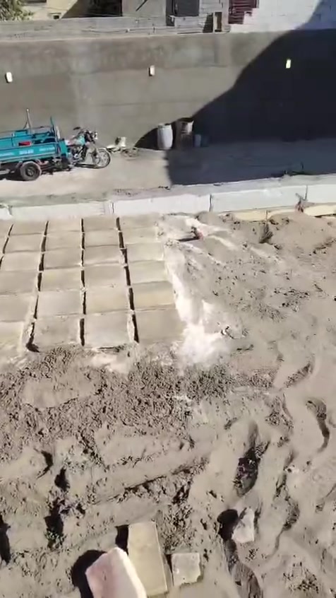 السلام عليكم ورحمه الله وبركاته لباخ وجص وبورك وسمنت متفرغ حالياً واتطبيك فرشي وبناء شغل درجه اولى وشرط الالتزام بالعمل والموعد ومتفرغ ***********
