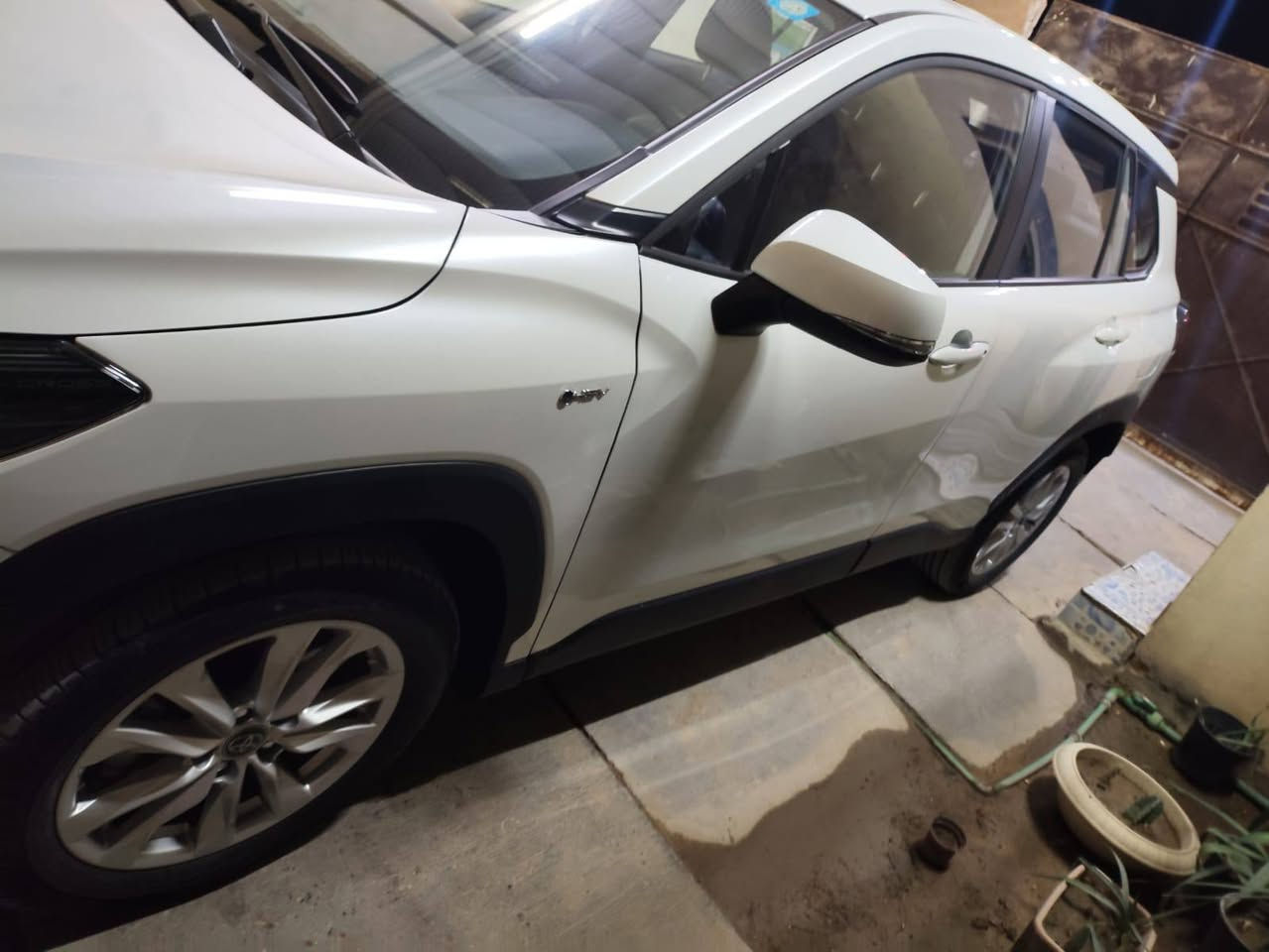 كورلا كروس موديل 2024 ماشيه 6الف بسمي بغداد دولي فول هايبرد تجميع الصيغ مكان النجف الاشرف دور  الهنديه هذا رقمي للتواصل ***********السياره بيه دحجه مال ستوته بل الجاملغ الايمن شبر صبغ السعر 155ورقه قفل
