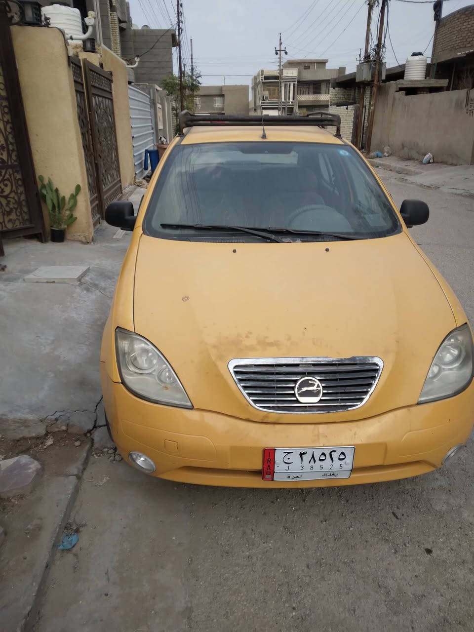 السلام عليكم للبيع طيبه موديل ٢٠١٥ رقم بغداد مصفره هيئه سياره جاهزه كير محرك  خير من الله تبريد نقص بس غاز  مكاني بغداد المحمودية ٣٤ وبيها مجال بسيط وهذا رقمي ***********
