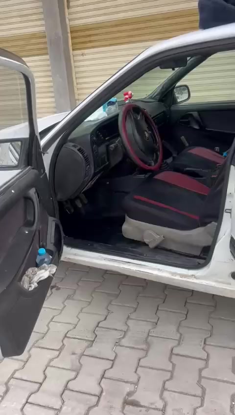 السلام عليكم يوجد سياره اوبل اوميكا ستيشن محرك و كير بلشرط دوشمه كامله تعمير محرك جديد  شرط لا صرف ولا بخار تواير جدد كبات جدد رقم صلاح الدين دولي لل2030 تحويل مباشر سياره مال جناي السعر 28 قفل اتصل ***********
