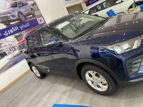 Tivoli (KGM) 
تيفولي من شركة سانك يونك الكورية 
بأقساط شهرية مريحة على 6 سنوات وبدون حجز مروري وبدون مقدمة 
ضمان گير ومكينة 3 سنوات 
مواصفات السيارة 👇🏻 
محرك 1500L Turbo 128HB
الگير من شركة أيسن اليابانية AT6SPEED 
كشنات مخمل 
حساسات وكامرة خلفية 
كشافات ضباب خلفية 
مري كهرباء شفط 
شاشة لمس تدعم النظامين Apple Carplay, Android 
ABS , ESP
بصمة 
والكثير من الموصفات 
تتوفر بالنقد والاقساط 
للحجز واتساب 👇 
***********   مهندس علي حلة
