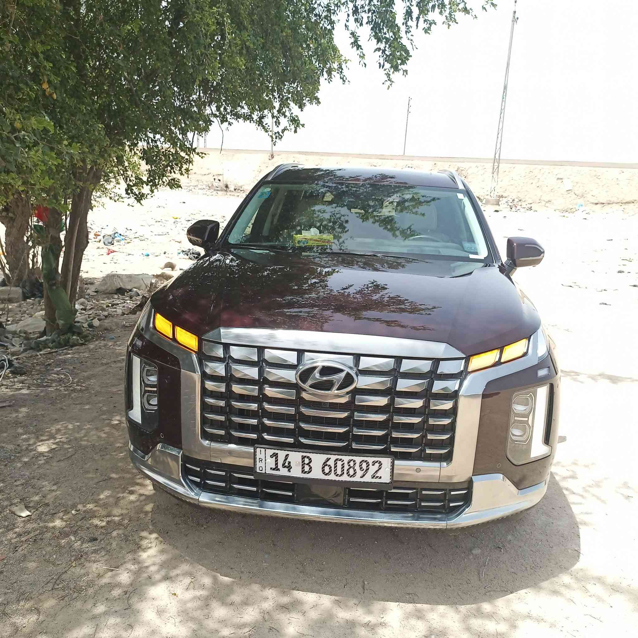 السلام عليكم
هونداي بلاسايد كلكرافي 24 /.     1/1 فول مواصفات مواصفات بلسايد كلكرافي معروفه بصره باسمي شهداء 
اللون كرزي 7راكب حجم المحرك 3800 / 6 سلندر/ 
 داخل ابيض 
كشنات منفصله 
ماشيه 17 بأمريكا 
6 كاميرات 
6رادرات 
تقديم تأخير 
تشغيل عن بعد 
تبريد خلفي 
تبريد كشنات امامي 
تحكم استيرن 
صندوق متعدد الفتح 
مرايه جانبيه تعتيم 
كشنات كهربائي 
وبعد كثير من المواصفات لم تذكر كلكرافي 24 مواصفات معروفه 
 باب أمامي صفحه اليمنه تبديل والخلفي بي بارد فقط قطره صبغ ماكو @ صور الحادث مرفقه ورقم الشاصي بدون ايرباك 
السعر (300)بيه مجال قليل للعلم السياره بأسمي 
***********

