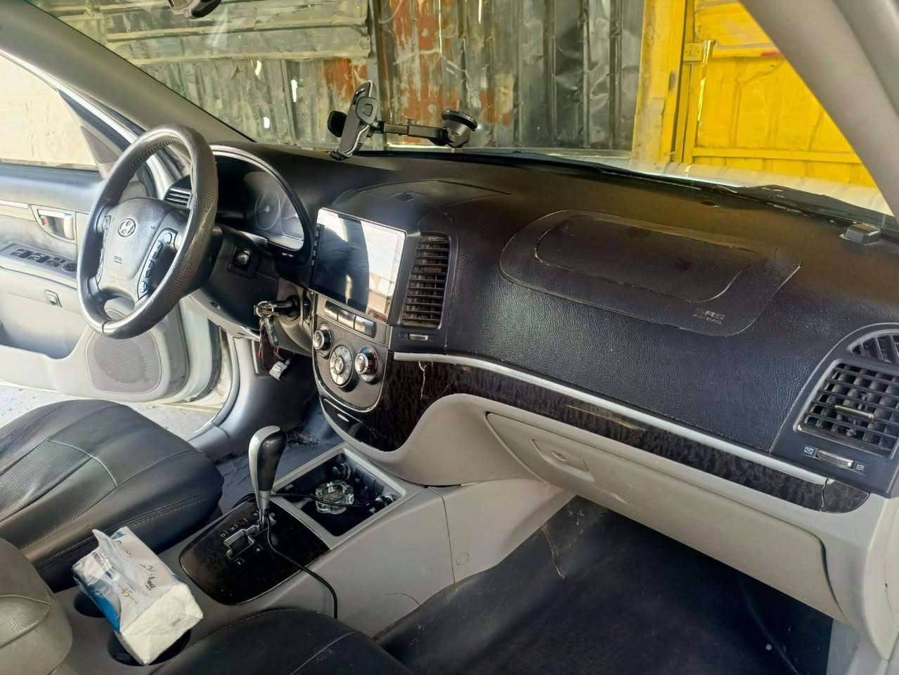 سلام عليكم سنوافيه البيع مصبوغه سبغ عام بيع مستعجل شده وبيها مجال


**إذا كنت صاحب هذا الإعلان وتريد حذفه لأي سبب، رجاءا أرسل رسالة إلى الدعم الفني**