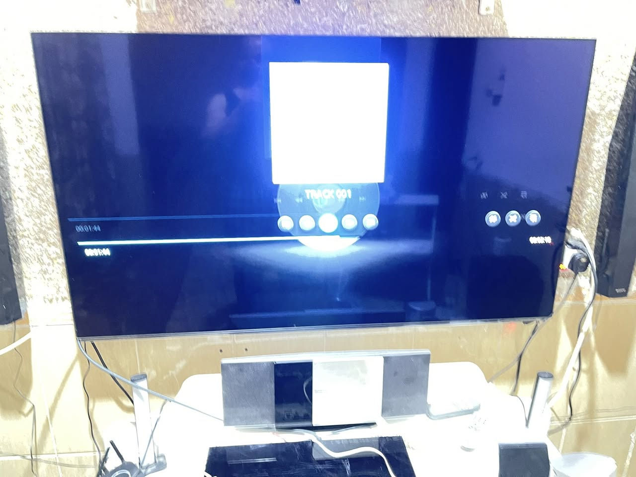 مسرحي بلوراي مدخل أج دي 3 مداخل واواكس وراديو ومخرج سماعات مع تقنية بلوتوث داخلي السعر(40) شامل مع التوصيل بدون ريمونت


**إذا كنت صاحب هذا الإعلان وتريد حذفه لأي سبب، رجاءا أرسل رسالة إلى الدعم الفني**