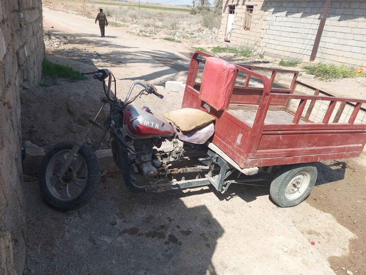 دراجه وستوته للبيع بسعر مناسب رقم التصال ***********
