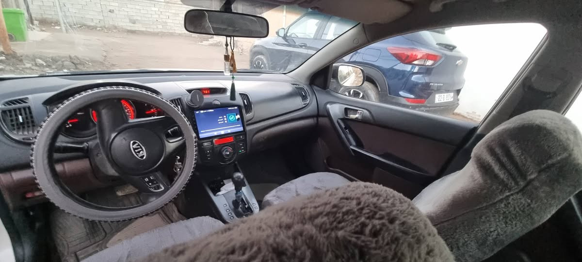 سيراتو 10 نجف بيهه جاملغ الخلفي بيهه شويه باردات كير اومحرك مكفول  مكاني نجف *********** النجف, العراق
