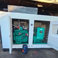 كراج الاصدقاء للمولدات الكهربائية كمنز بلاد 24 ولف. 114. 250kva  السعر...