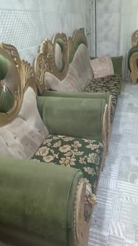 تخم رئاسي سعره 250نضيف07811569133