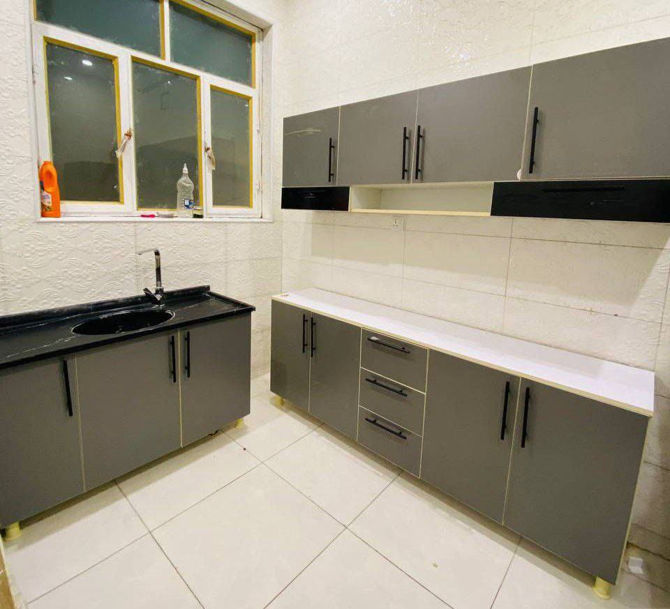 #Number1 
متألقين بكل مكان 😊

✨خشب تركي mdf..
....
القياس مترين ارضي مع جرارات 
ملحق مترين 
سنك متر و20 مرمر


**إذا كنت صاحب هذا الإعلان وتريد حذفه لأي سبب، رجاءا أرسل رسالة إلى الدعم الفني**