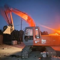 حفاره البيع مكفوله من كلشي حجم 200 07834870382