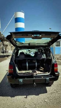 جێپ چیرۆکی مۆدیل 1996   دەسی مەعرز نیە و ماڵی دۆستە بێ تەقەو ڕەقە وبێ ...