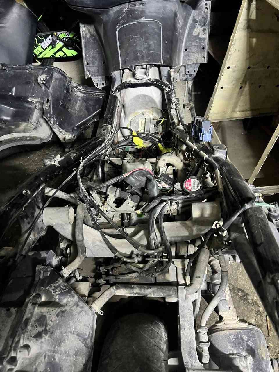 سلام عليكم دراجه فورزه ٨ كفراتهه كامله بيهه قطع بل ضفيره من  يم فيوزات و ونار ماكو  مكينه ما مفتوحه دراجه ابيعهه طافيه كوم حديد  اكفل مكينه شغاله + شعندك مراوس نزل  او انطي سعرك بل تعليقات  عجبني اراسلك اني ارجع و اكول طافيه


**إذا كنت صاحب هذا الإعلان وتريد حذفه لأي سبب، رجاءا أرسل رسالة إلى الدعم الفني**