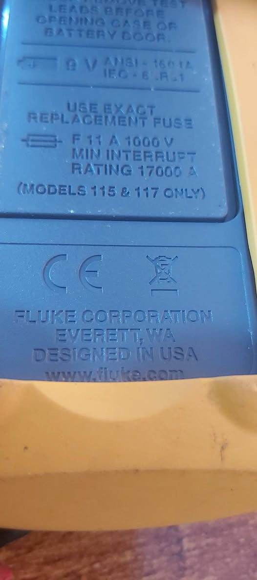 Fluke 115 امريكي اصلي مع اسلاك الفحص الاصليه مضمون الدقه والفحص


**إذا كنت صاحب هذا الإعلان وتريد حذفه لأي سبب، رجاءا أرسل رسالة إلى الدعم الفني**