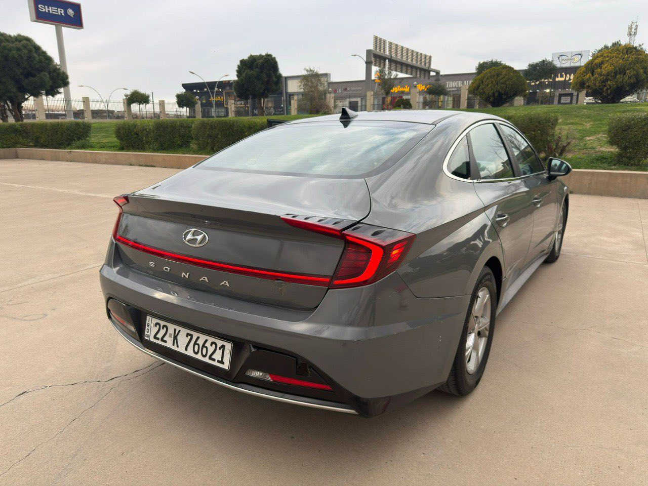 2021 2.5 SE٣پارچەی هەیە و سقفی کلێرە، ١٥٨ هەزار ڕۆشتوە بێ ئایرباگ
 ڕەقەم هەوڵێر 
140$ مجال 

2021 فئة 2.5 SE
 السيارة٣ قطع وسقفها كلير
ماشية 158 ألف
بدون إيرباگ
رقم أربيل
السعر 140 مەجال
0750 448 3125 
0770 132 8903
