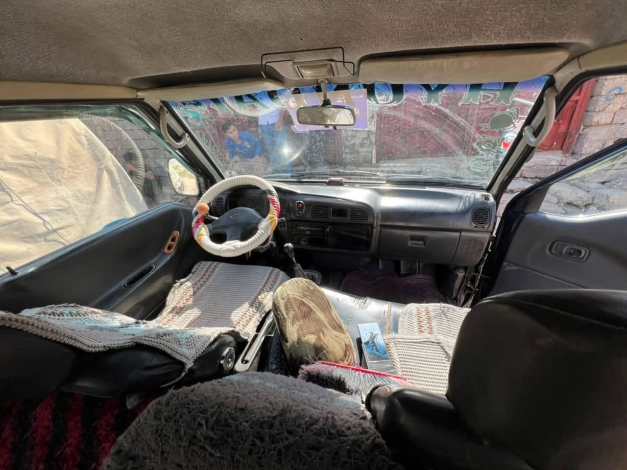 السلام عليكم كيا هونداي لبيع موديل 96سنويه الى 30 صاحب شراعي اني سعره ٦٦بي مجال حصه بي بس ينضر يجي ***********هذه رقمي بي واتساب هم صافي مرور وهيئة مكينه سوبر ٣٠٠٠ مكان سياره رشيديه
