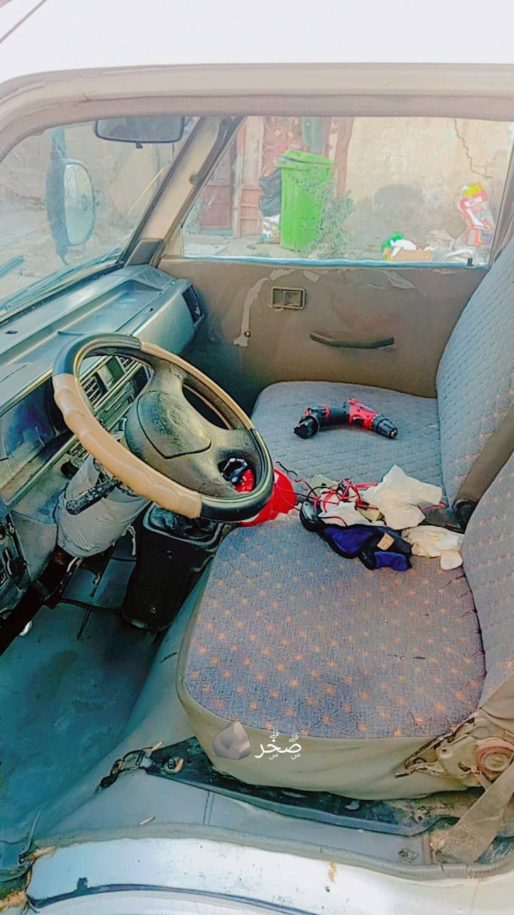 سلام عليكم كيا حمل للبيع مديل ٩٦ مكينه كير شاصي مكفولة رقم بغداد سعر ٤٨ بيها مجال عنواني بغداد مدينة الصدر. ***********
