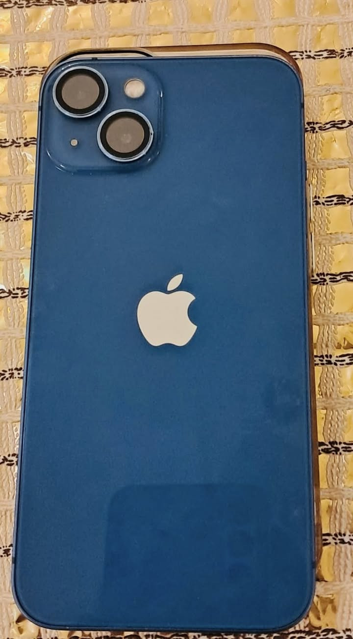 ايفون 13 عادي ذاكرة 128
نظافه 100% وتر ما مفتوح شرق أوسط 
ولا طاب تصليح 
استخدام بسيط
بطارية 83بلاديه ما بدله ✔️
جهاز مكفول للاخير مكاني رمادي مركز المدينة 
مو شراي لا يتصل و يكسر بحلال الناس فدوه 
سعر 425
 ***********. موجود ع واتس آب
