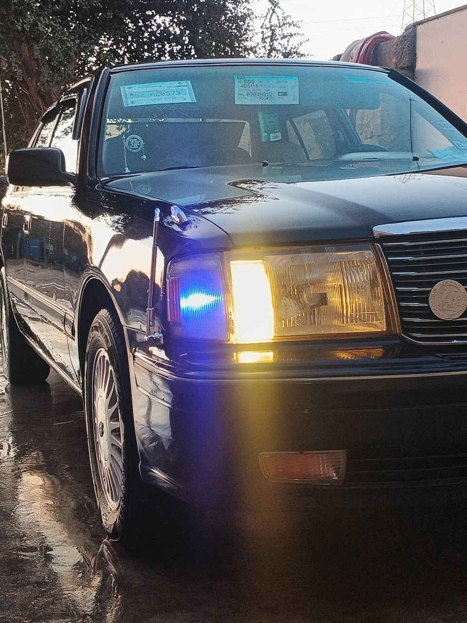 اسلام عليكم كراون راس الثور تكم للبيع موديل 1999مكينه 2500.1jz
سياره  مكفوله من لكص  ونقل جثه  بيها صبغ بنيد كلير اثر تقحيل سياره جاهزه مابيه نقص رقم صلاح الدين 
طخم تاير جديد السعر 95وبيها مجال قليل 
مكان صلاح الدين بيجي  الاستفسار على الرقم ***********
