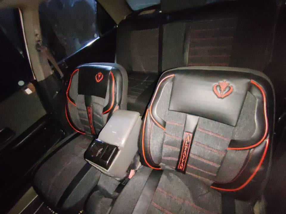 سلام عليكم 
بيجو بارص خصوصي مديل 2011
سنويه 29 بسمي
تخم تاير خط ابيض 
كير ومكينه فرنسي جدد 
حداديه 60/100 
طخاتها مثل ماموضح بلصور مبينات 
دوشمه جديده 
كهربائيات كامله 
سياره كلشي ماناقصها 
السعر 32  
اتصل ***********
