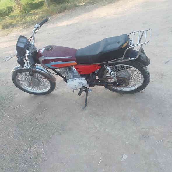 دراجه للبيع نامه كلك موديل 2020 قضاء شطره سعر 400وبيه مجال تواصل مع رقم الهاتف ***********
