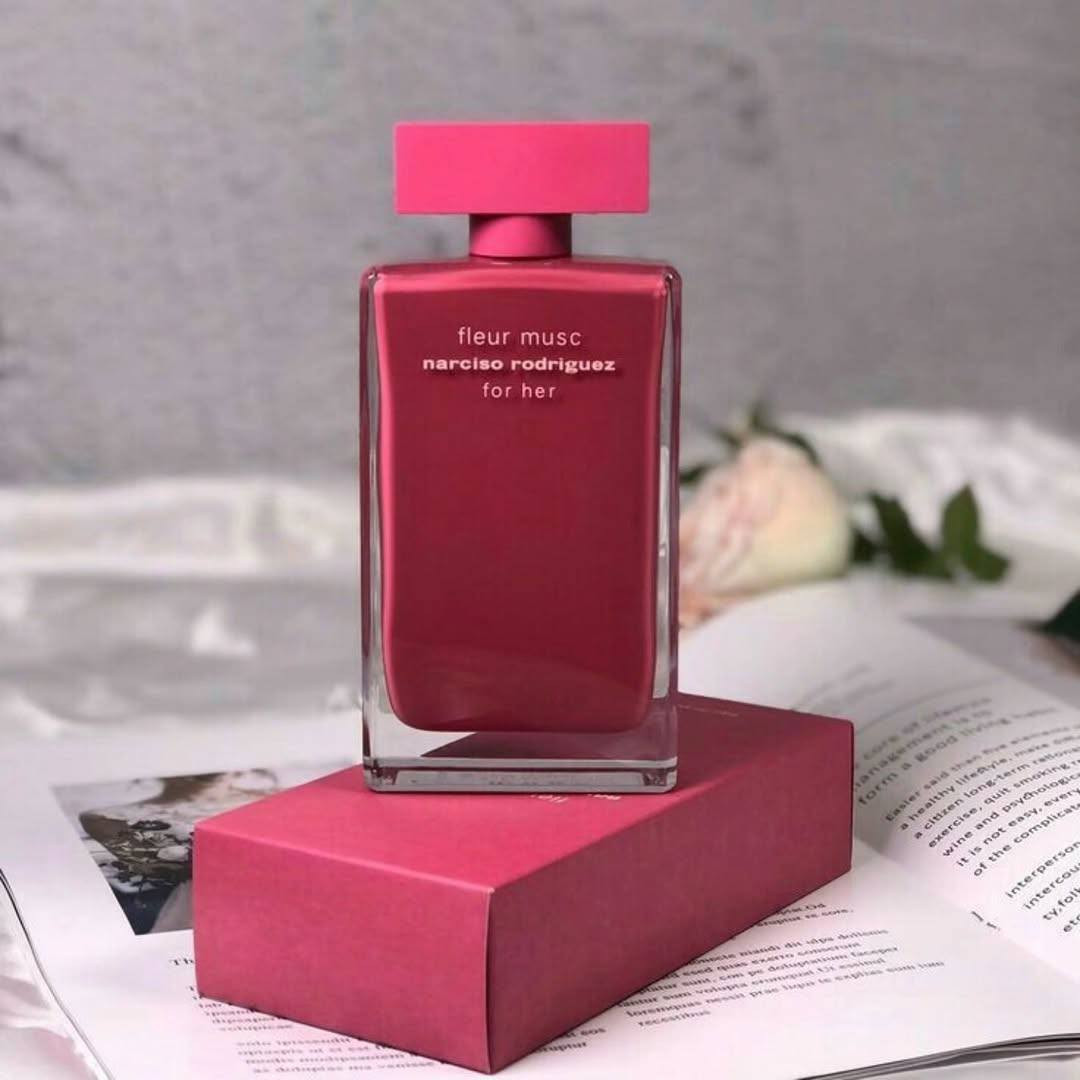 ... #عطر فلور مسك من نارسيسو رودريغز 😍
... Narciso Rodriguez Fleur Musc for Her

... هير عطر نسائي راقي وأنيق، من العائلة الزهرية مع لمسات مسكية ☺️✨

... ورائحته ساحره وعطر فواح وقوي الثبات يمنحك الرقة والنعومة ويجعلك في كامل أنوثتك وأناقتك 💄🌸

... يناسب العطر جميع الأوقات والمناسبات، ويتميز بنوتة عطرية ساحرة وجذابة 

السعر 20الف توصيل مجاني كل العراق


**إذا كنت صاحب هذا الإعلان وتريد حذفه لأي سبب، رجاءا أرسل رسالة إلى الدعم الفني**
