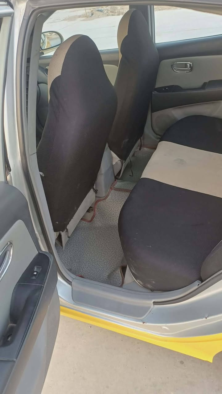 السلام عليكم سياره للبيع نواع النترا موديل 2010مقدس السعر بلش 40 ورقه وبيه مجال
سياره دوات دوات دوات بيه كصه جنطه متومه طبق الاصل رقم وسنويه 

 ***********////***********///
