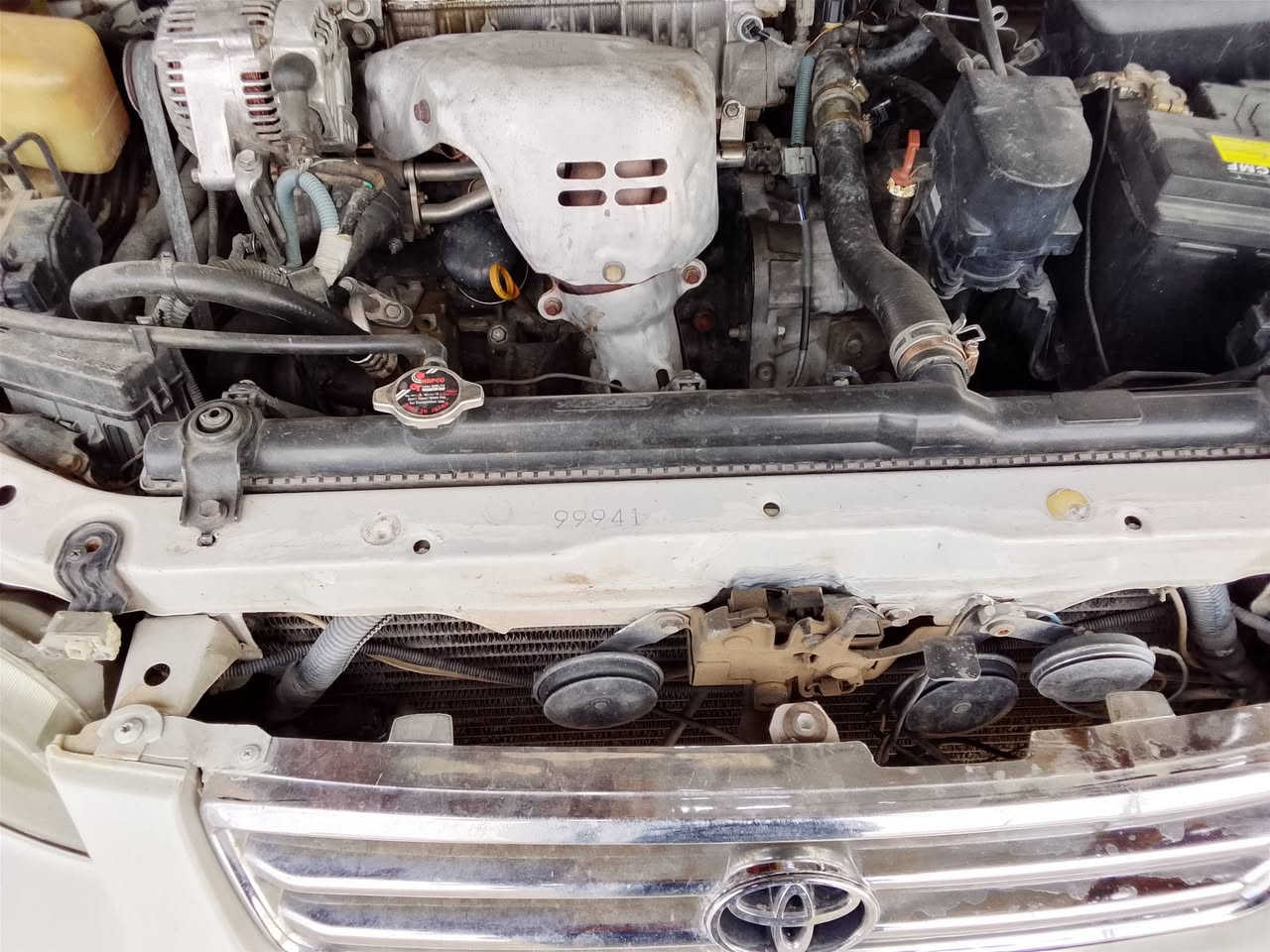 السلام عليكم كامري موديل ٢٠٠١ وارد امريكي رقم بغداد انگليزي محرك ٢٢٠٠ البو الكف محرك والگير مگفولات لاتنقيص ولاتبخير صدر جديد السيارة صبغ عام جمالي على ايدي تدفئة تبريد شرط السيارة ابلادي  المكان صلاح الدين بيجي  السعر 88 سنوية لغاية2026 الشهر 8 ***********  تجي اتشوف ابعينك السيارة احلا من الصورة
