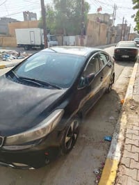 سيراتو خليجي 2017  فول ١/١   لون اسود  محرك 2000 دووش   ( فتحة ـ بصمة ...