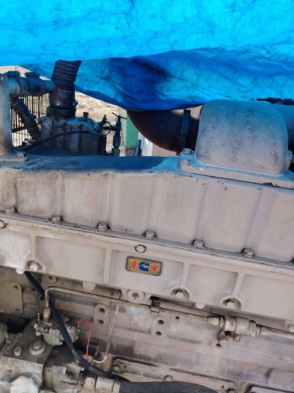 مولد كمنز خمسه ونص راديتر جديد مولد شغال مامفتوح خير من الله 350kvلمولد كامل مكمل السعر تواصل ع رقم ‪‪0774 036 5112‬‬‏
