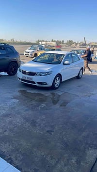 سيراتو  ٢٠١١ خليجي محرك ١٦٠٠ داخل لونين اسود وموروني ٥ ويل كب سيارة بي...