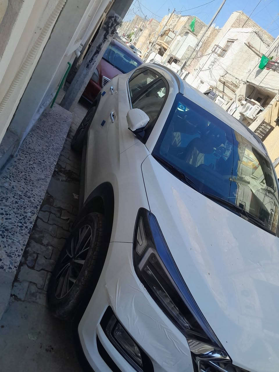 عندي بغداد زيرو سلام عليكم
توسان مديل 2021 السيارة زيرة ماشيه 29
تخم تايرات
سبير منازل 
كشنات كهربائي 
بصمه السيارة 
ابواب بصمه
مري شفط
تشغيل عن بعد
تحكمات بل ستيرن 
الجك مالتهه منازل مال شركه بلادي
السيارة جان راعيهه مسافر ومتروكه سنتين صارلهه شهر من طلعت 
السيارة مدوشمه 
فول السيارة من عدة الفتحه 
رقم انكليزي الجديد
هزة جديدة 
السيارة استعمال شخصي 
مال بيت السيارة
بيهه بس رصعه من نزلوهه بل جنطه ومسويهه بي دي ار 
كهرباياتهه كلهه شغاله 
خمس عدسات الايت
اوكس شاحنه مال تليفون
بل كشنات الخلفيه هم شاحنه 
الاستفسار ***********
السكن الحريه الثانيه شارع الكهرباء... السعر 225 وبيهه مجال
خليجي السيارة
