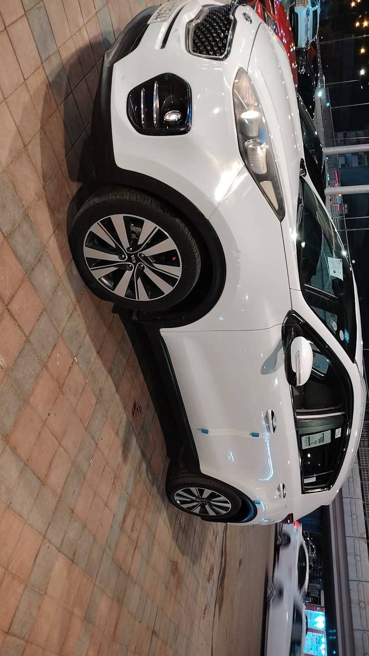 من رخصت الادمن
اسبورتج للبيع 
كفاله عامه من الصيغ 
ما عده بارد تقريبن شبر 
موديل ٢٠١٧ 
مكينه ٢٠٠٠ دوش
مكينه كير كفاله عامه
تخم تاير جديد
مال جناي متصرف ربع دينار عليها 
ماشيه ١٠٩ حقيقي قابل للزياده 
مكان السياره فلوجه سعرها ١٧٢ وبيها مجال


**إذا كنت صاحب هذا الإعلان وتريد حذفه لأي سبب، رجاءا أرسل رسالة إلى الدعم الفني**