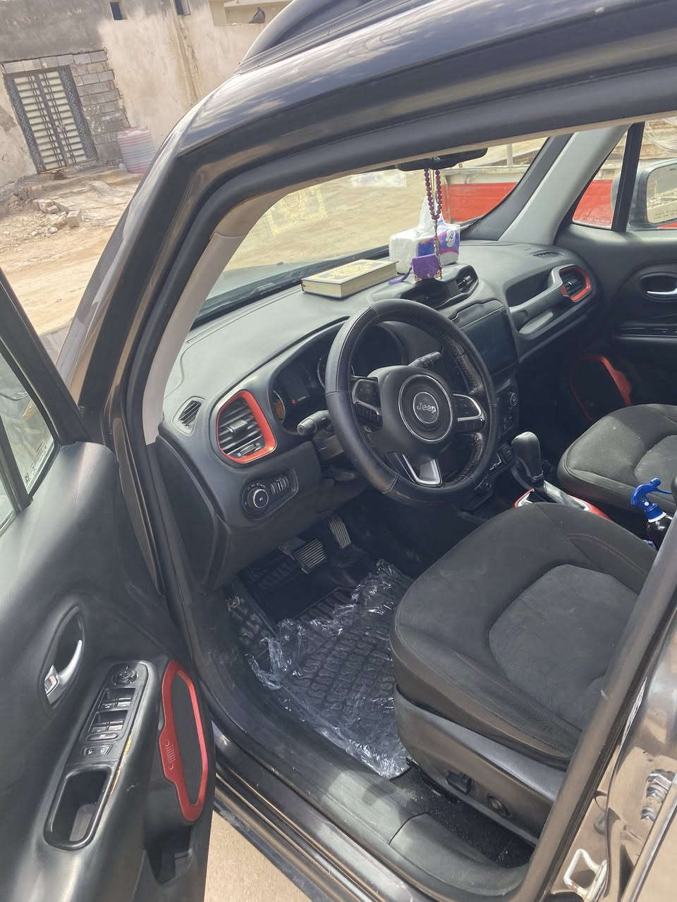 السعر ١٢٥  أبو الخصيب ***********
