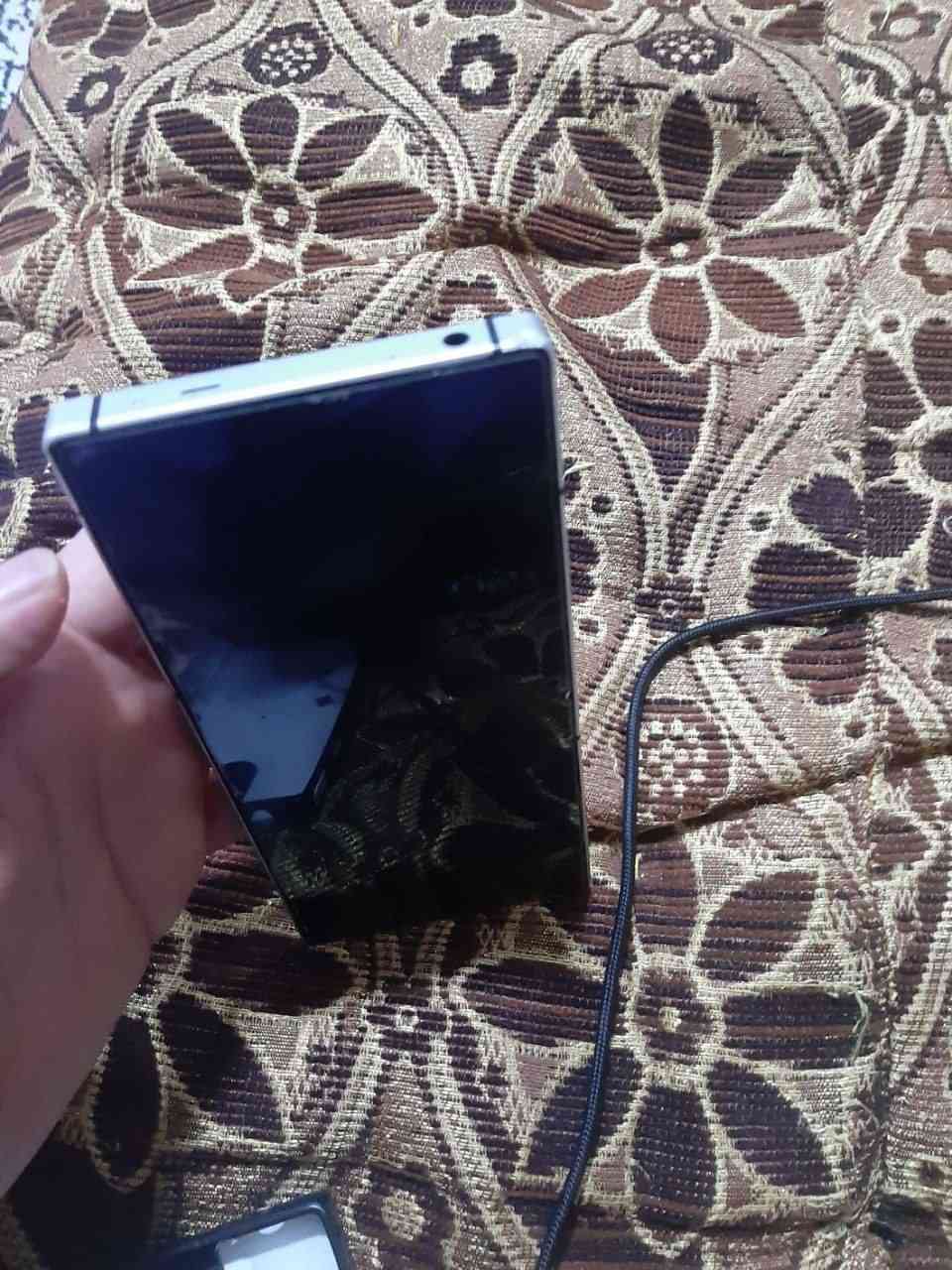 ريدمجك 8برو مبدل شاشه وضهر مكسور 
ذاكره 512 
سناب دراغون 8
نسخه عالميه 
بطاريه 6000
يشغل 120فريم 
مراوس يرهم شعندك جهاز


**إذا كنت صاحب هذا الإعلان وتريد حذفه لأي سبب، رجاءا أرسل رسالة إلى الدعم الفني**