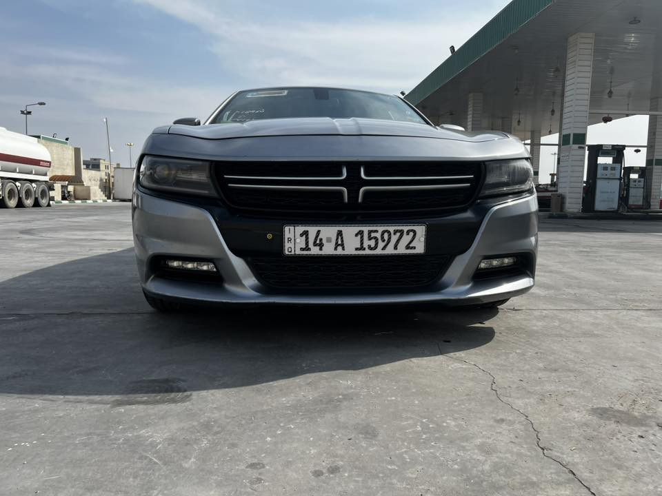 18 مرمزه 23 رقم بصره بأسمي السياره sxt وبيهه صبغ من امريكه 3قطع بدون حادث بدون معجون وحادثهه موجود بالمشور السياره بدون ارباك جاهزه من كلشي جديده السعر 160  *********** مكاني البصره الأمن الداخلي
