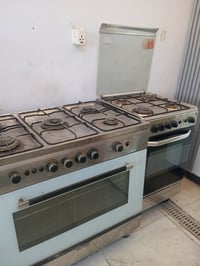 يا الله تم وصول غراض مستعملة يم معرض ومزاد علي زاخو العنوان بغداد كفاء...