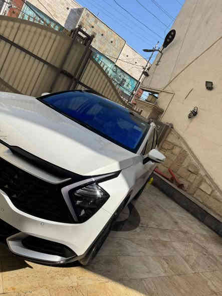 السلام عليكم
   سبورتاج للبيع 
  فول مواصفات
        
كيا سبورتج موديل 2024 السيارة مكفولة كفاله عامه  

رقم بغداد هزة ورقم جديد

ماشيه 17kmالف 🚨✅

خليجي موديل 2024✅((ضمان شركه نم )
داخلة ضمان الوكالة 

بانوراما ✅

سعة المحرك 2.0L✅DOCH

مرتبط بناقل حركة أوتو 6 نمر✅

كشن السائق كهرباء مع تدفئة الكشنات والمقود ✅

حساسات خلفية أمامية ✅

لايت زينون + LED✅

كشافات ✅

بك لايت LED✅

حجم الاطار 235/50R19✅

ويل كب ✅

4 دسك✅

ماسحة خلفية✅

اريل نفكيتر ✅

مفتاح التشغيل بصمة ✅ (بصمتين موجودة)

دشبول شاشة ✅

شاشة Apple Car play✅

كاميرا دوارة ✅

مثبت السرعة Cruise✅

المودات والأوامر الصوتية✅

أوضاع القيادة  Drive Mode✅

فحص أنظمة السيارة ✅

مقود جلد حياكة ✅

شفتات مقود✅

قطعتين تبريد✅

هاند بريك كهرباء ✅

ا ABS ✅

ا Auto Hold   أوتو هولد✅

ا ISOFIX   مثبت مقعد الطفل✅

نظام مانع الانزلاق✅

نظام نزول المنحدرات ✅

صندوك كهرباء ✅

اشارة في المرايا الجانبية✅

مخرج منفذ الطاقة✅

ا  Bluetooth ✅

داخل لونين ✅

شاحن هاتف Wireless ✅

موقع: بغداد / صليخ 
السعر ٢٤٤بيهامجال للشراي بلعافيه للياخذها
رقم ***********
