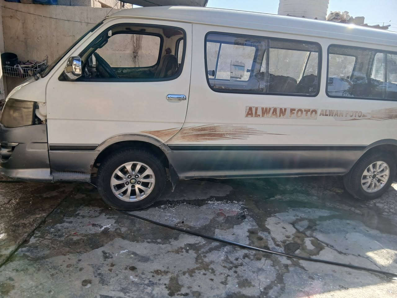 سلام عليكم فتون الوان مديل ٢٠١٢ سياره مكفوله من الصبغ مكينه وكير واكسنت خير من الله للبيع مطلوبه غرامات تريد تحويل تريد وكاله سياره رقم انبار الماني السعر ٣٥ وبيهه مجال للاستفسار هذا رقمي ***********
