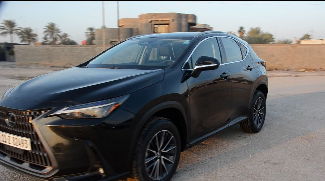 السلام عليكم ..
لكزس NX 350 هايبرد موديل 2024 
السعر 275 ورقه مصلح درجه ممتازه ومرقم بغداد
ضرر السيارة كما موضح بالصور (حادث خارجي بدون دواخل وبدون حداديه وبدون كهربائيات ومكفوله كير ومحرك وشواصي وتصليح سابق)
الأستفسار ***********
***********
