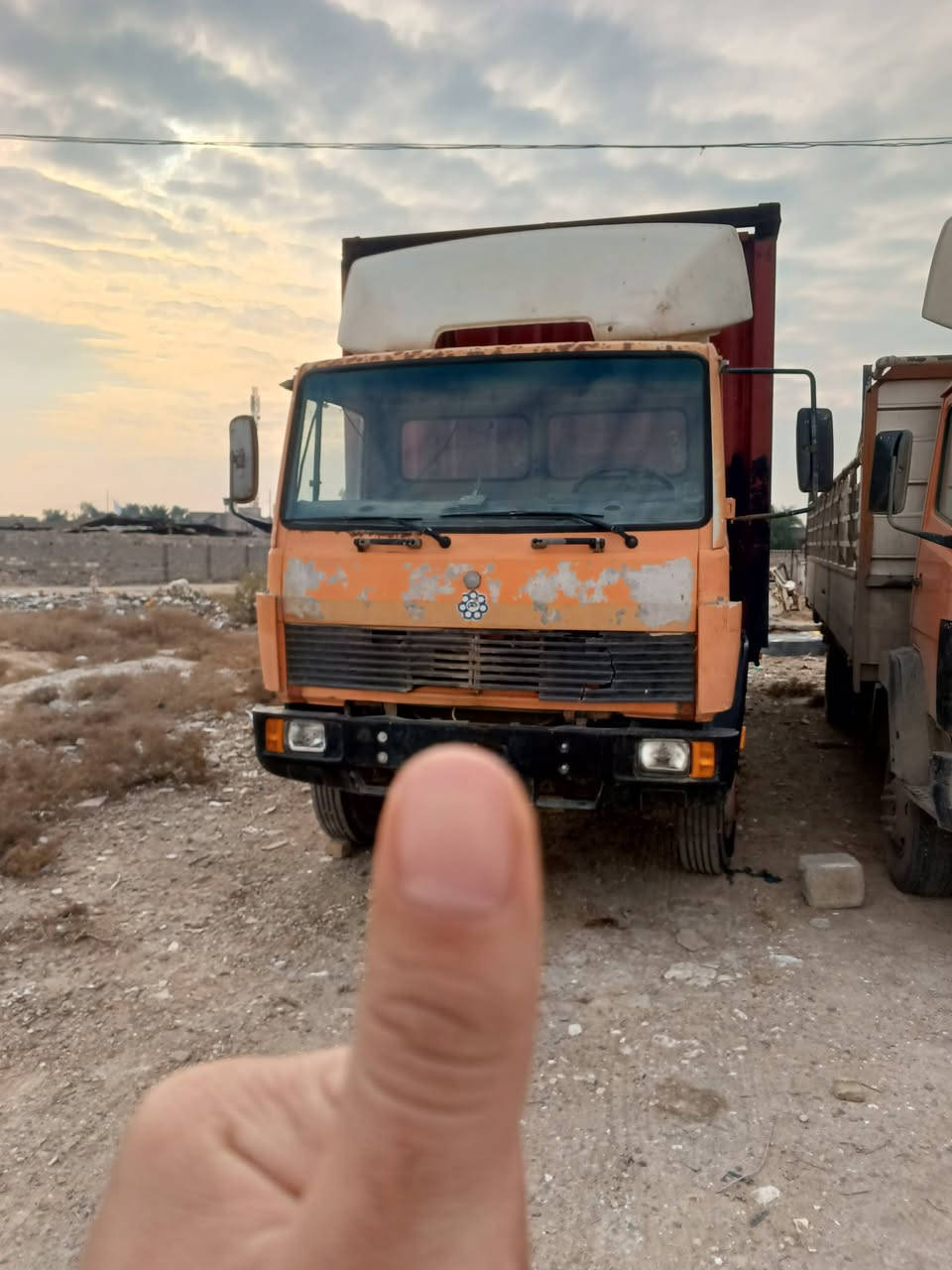 السلام عليكم إلبة البيع موديل 92 رقم ديالى طول 7ونص  
محرك سوبر   تفاصيل اكثر اتصال ع الرقم ***********
