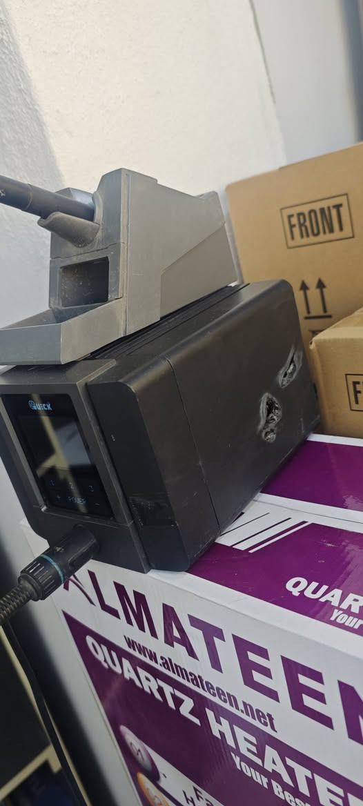 سلام عليكم شباب الي ريد يفتح محال جديد عندي عده مال صيانه  السعر 200وبيهن مجال الي يحتاجهن يتصال ***********
