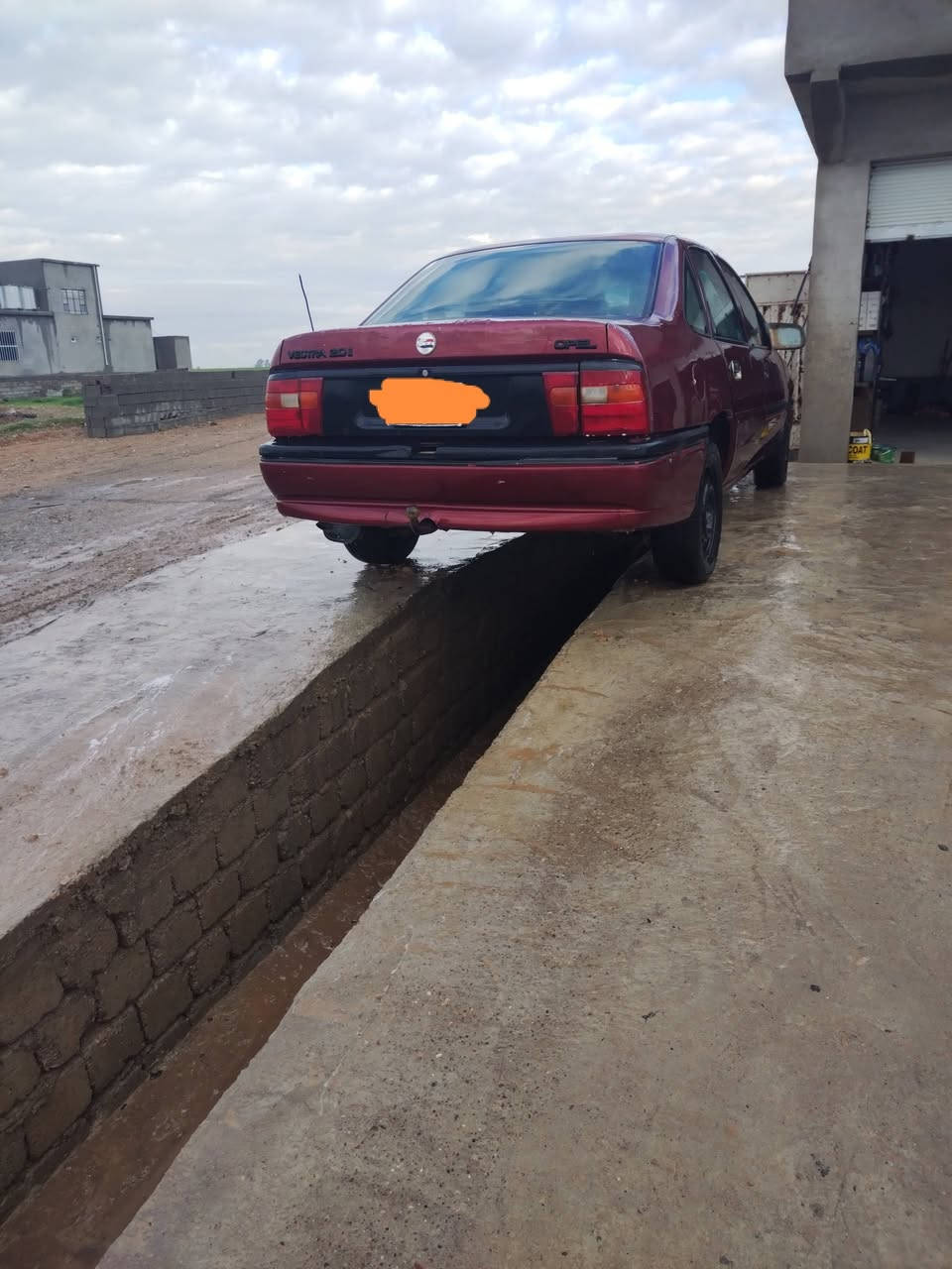 فكتره حجم 20موديل 93بلا صبق فحص موقت بغداد كير ومحرك وصدر كلو شرط وشرط التحويل السعر 20ورقه وبيه مجال ***********     ***********
