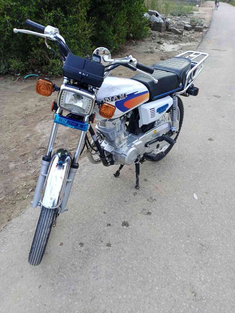 سلام عليكم 
نامه شلامچه 23 بلاد طالعه بل 24 ماناقصهه اي شي مكينه مكفوله من كلشي مكان الرميثه السعرر مليون و550 بيهه مجال قليل المايعرف بيهن لايتعبنه 
رقم/ ***********
.
