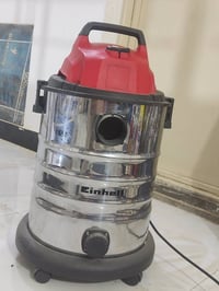 مكنسه كهربائيه نضيفه جدا بس الدكمه مالته يرادله تبديل اللاستفسار على ا...