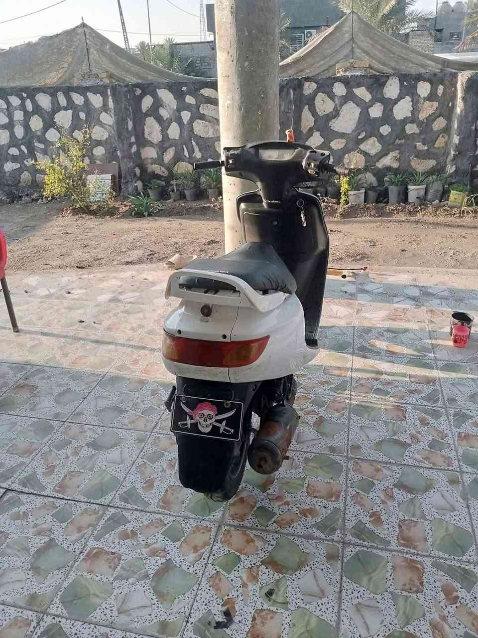 سلام عليكم
دراجة فراشة للبيع ياباني سرعة 140 
دراجة خير من الله كهربائيات شغالة سلف هورن بك لايت شغالة دبلات شغالات المامي ول ورة دراجة شلعة تخبل خرسة تجفيت جديد ما صار هواي سعر 250 وبيهة مجال مكان حلة نيل ***********
