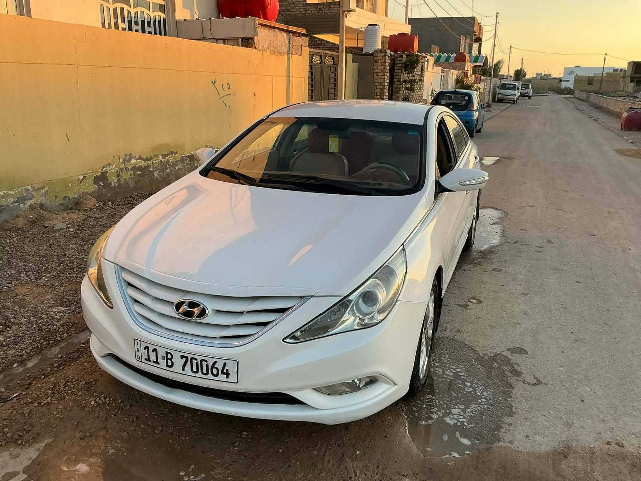 سوناتا 2012 خليجي 2400 فول  كفالة عامة الحدادية جديدة  طخم تايرات المكينه ما مفتوحة  رقم بغداد   السعر123وبيه مجال
العنوان الديوانية حي الجامعة 

للتواصل ***********
